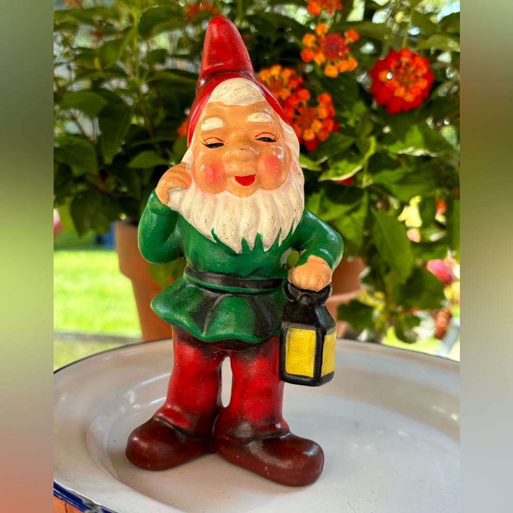 Vintage Chalk-ware Gnomes - Picture 3 of 12